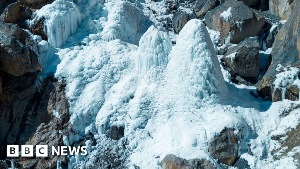 The artificial ice pyramids saving India's mountain villages