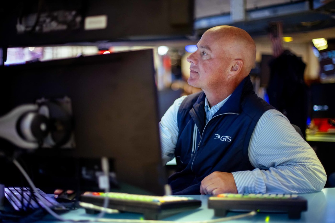 Investors look to earnings to reset the bull market. The key level to watch on the S&P 500