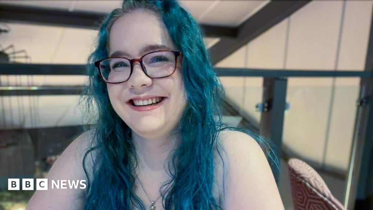 'I'm fed up of swiping': Why singles now want to meet IRL