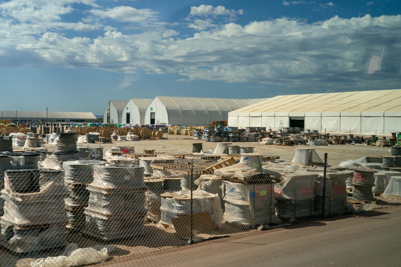 Debt-hungry AI companies face increased risk as bond yields spike